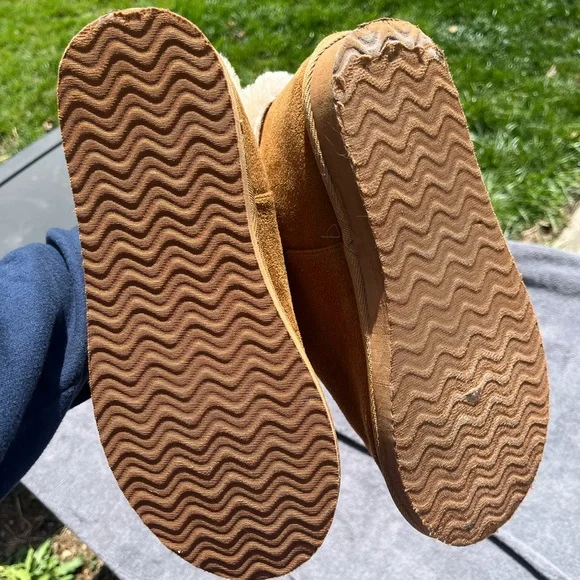 🔥 Aeropostale Size 10 Faux Suede Cuffed Boots - Picture 4 of 5